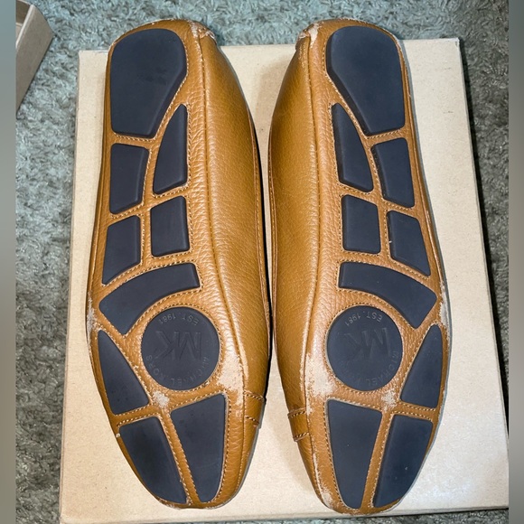 Michael Kors Flats - Picture 3 of 5